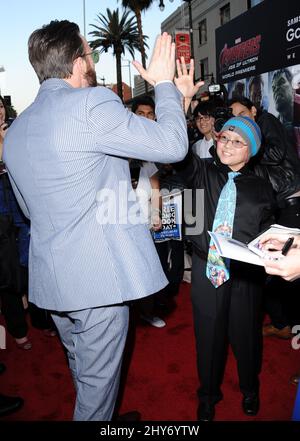 Chris Evans arriva per la prima di Avengers: Age of Ultron al Dolby Theatre di Hollywood, Los Angeles il 13 aprile 2015. Foto Stock