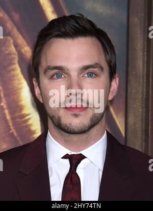 Nicholas Hoult partecipa alla prima "Mad Max:Fury Road" che si tiene al TCL Chinese Theatre Foto Stock