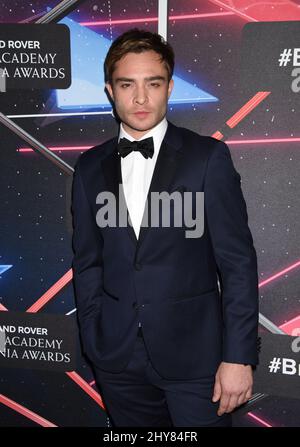 Ed Westwick 2015 Jaguar Land Rover British Academy Britannia Awards tenuto presso il Beverly Hilton Hotel. Foto Stock