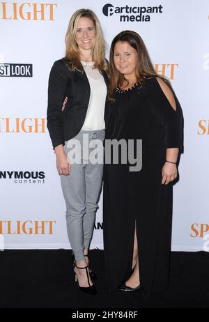 Blye Faust, Nicole Rocklin arriva per la prima Spotlight che si tiene al DGA Theatre di Los Angeles. Foto Stock