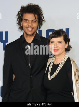 Isabella Rossellini e Roberto Rossellini Jr. Alla prima di Joy a New York Foto Stock