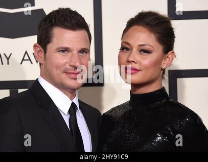 Nick Lachey & Vanessa Minnillo in arrivo ai Grammy Awards 58th che si tengono allo Staples Center di Los Angeles Foto Stock