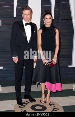 Colin Firth e Livia Giuggioli partecipano al Vanity Fair Oscar Party 2016 ospitato da Graydon carter tenuto presso il Walis Annenberg Center for the Performing Arts Foto Stock
