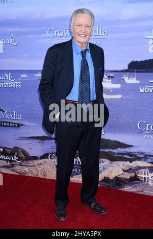 Jon Voight partecipa al Hallmark Channel Summer 2016 TCA Party tenuto presso una residenza privata a Los Angeles, California. Foto Stock