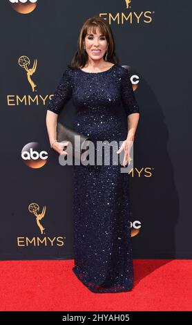 Kate Linder arriva per i Primetime Emmy Awards 68th domenica, settembre. 18, 2016, al Microsoft Theatre di Los Angeles. Foto Stock