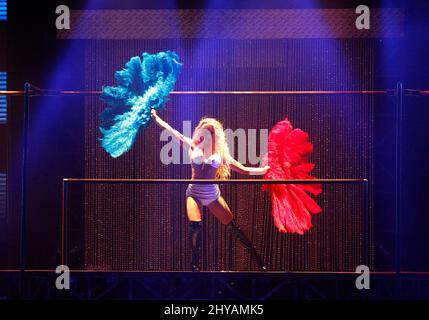 Atmosfera partecipare al BOOM DI CILIEGIE Grand Opening al Tropicana Las Vegas Hotel Casino a Las Vegas, USA. Foto Stock