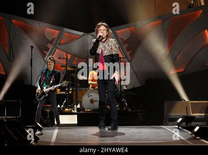 Mick Jagger of the Rolling Stones si esibisce presso i Rolling Stones in concerto presso la T-Mobile Arena Foto Stock