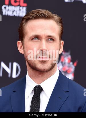 Ryan Gosling alla sua mano e cerimonia di impronta a Hollywood Foto Stock