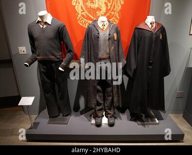 L'atmosfera alla stampa Anteprima di fantastiche bestie al Warner Bros. Studio Tour Hollywood Foto Stock