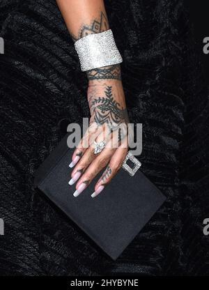 Rihanna partecipa ai Grammy Awards annuali 59th a Los Angeles Foto Stock