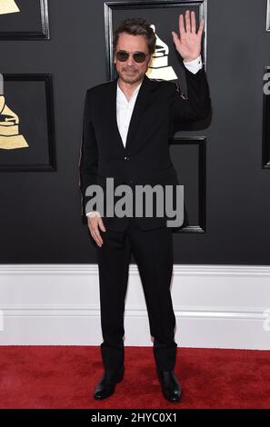 Jean-Michel Jarre partecipa ai Grammy Awards 59th a Los Angeles Foto Stock