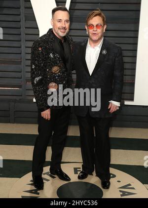Elton John, David Furnish arriva al Vanity Fair Oscar Party a Beverly Hills, Los Angeles, USA. Foto Stock