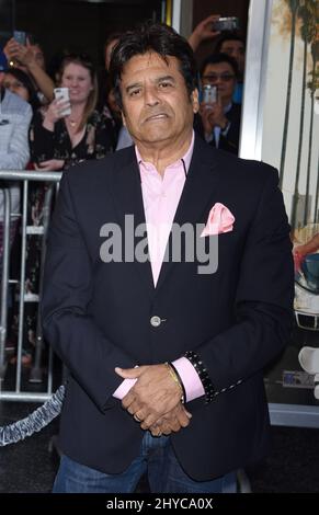 Erik Estrada arriva al 'Chips' Premiere tenuto al TCL Chinese Theatre Foto Stock