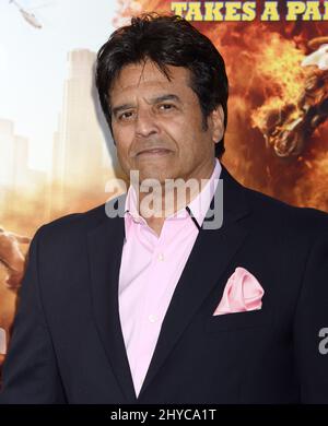 Erik Estrada arriva al 'Chips' Premiere tenuto al TCL Chinese Theatre Foto Stock