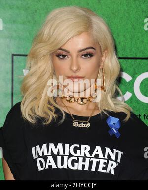 Bebe Rexha arriva allo Zedd presenta il concerto ACLU Benefit tenuto presso lo Stapler Center Foto Stock