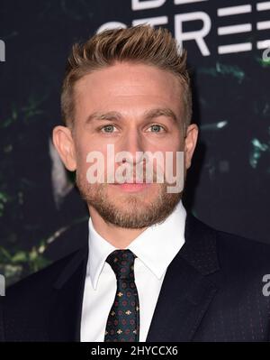 Charlie Hunnam 'The Lost City of Z' Los Angeles Premiere tenuto presso l'ARCLIGHT Cinemas Hollywood Foto Stock