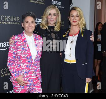 Jill Soloway, Judith Light e Alanis Morissette arrivano all'evento FYC per la 'trasparente' di Amazon Video tenuto presso l'Hollywood Athletic Club di Los Angeles, USA Foto Stock