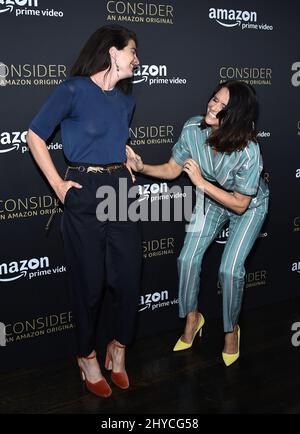 Gaby Hoffman e Amy Landecker arrivano all'evento FYC per il 'trasparente' di Amazon Video tenuto presso l'Hollywood Athletic Club di Los Angeles, USA Foto Stock