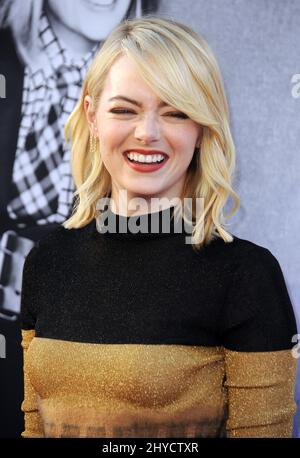 Emma Stone partecipa all'AFI Life Achievement Award Gala Tribute a Diane Keaton - Arrivi tenuti al Dolby Theatre Foto Stock