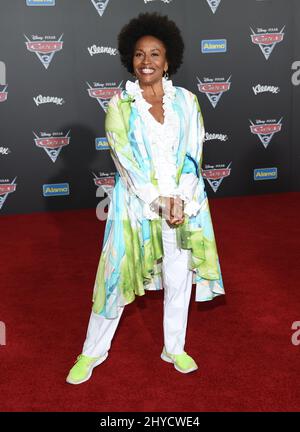 Jenifer Lewis arriva al 'Cars 3' World Premiere tenuto presso l'Anaheim Convention Center Foto Stock