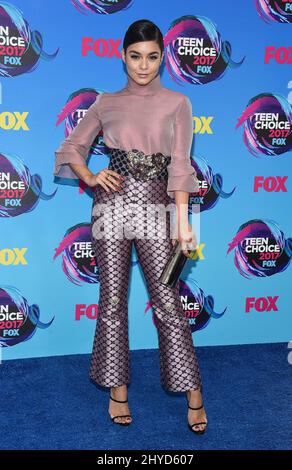 Vanessa Hudgens partecipa ai Teen Choice Awards 2017 che si tengono al Galen Center di Los Angeles, USA Foto Stock