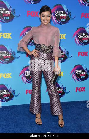 Vanessa Hudgens partecipa ai Teen Choice Awards 2017 che si tengono al Galen Center di Los Angeles, USA Foto Stock