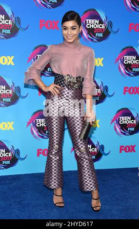 Vanessa Hudgens partecipa ai Teen Choice Awards 2017 che si tengono al Galen Center di Los Angeles, USA Foto Stock