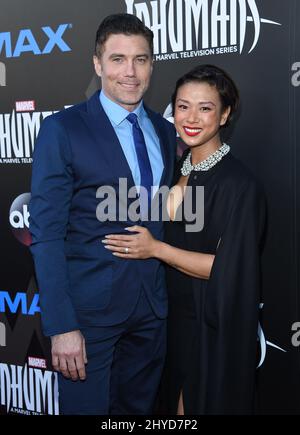 Anson Mount e Darah Trang frequentano gli Inumani della Marvel - il primo Capitolo tenuto presso l'Universal CityWalk Foto Stock