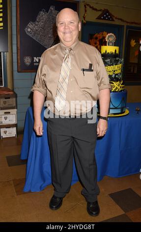 Dirk Blocker "Brooklyn Nine-Nine" celebra l'episodio del 99th che si tiene presso i CBS Radford Studios Foto Stock