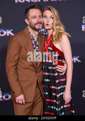 Chris Hardwick e Lydia Hearst hanno partecipato al "Thor: Ragnarok" World Premiere di Marvel tenuto al Teatro El Capitan Foto Stock