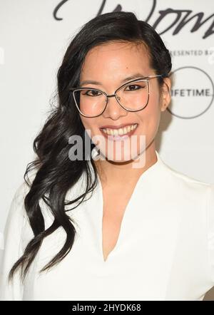 Ali Wong partecipa al Variety's Power of Women: Los Angeles presentato da Lifetime tenuto al Beverly Wilshire Hotel, USA Foto Stock