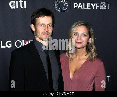 Will Estes & Vanessa Ray partecipa al PaleyFest NY 2017 - 'Blue Bloods' screening tenuto presso il Paley Center for Media di New York, USA Foto Stock