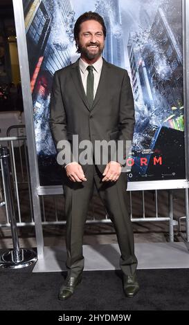 Gerard Butler partecipa al 'Geostom' World Premiere tenuto al TCL Chinese Theatre IMAX di Los Angeles, USA Foto Stock