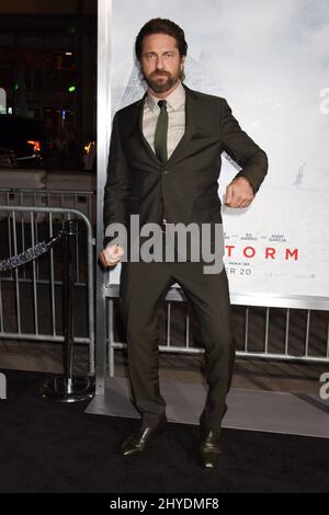 Gerard Butler partecipa al 'Geostom' World Premiere tenuto al TCL Chinese Theatre IMAX di Los Angeles, USA Foto Stock