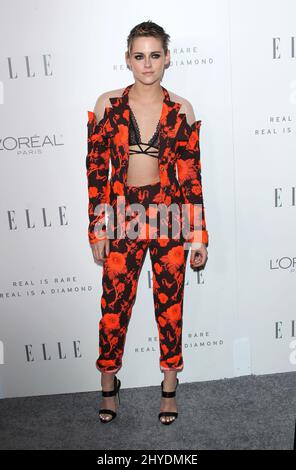 Kristen Stewart partecipa ai premi annuali 24th ELLE Women in Hollywood, che si tengono presso il Four Seasons Hotel Beverly Hills Foto Stock