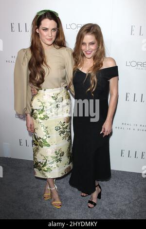 Riley Keough e Lisa Marie Presley hanno partecipato ai premi annuali 24th ELLE Women in Hollywood che si tengono al Four Seasons Hotel Beverly Hills Foto Stock