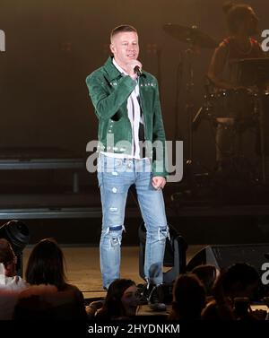 Macklemore partecipa al quinto programma annuale della CBS radio "We Can Survive 2017", che riunisce gli artisti più popolari di oggi per sensibilizzare l'opinione pubblica su una causa degna e celebrare i sopravvissuti all'Hollywood Bow Foto Stock