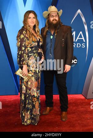 Chris Stapleton e Morgane Stapleton partecipano ai premi annuali 51st della Country Music Association, che si tengono presso la Bridgestone Arena di Nashville, Tennessee Foto Stock