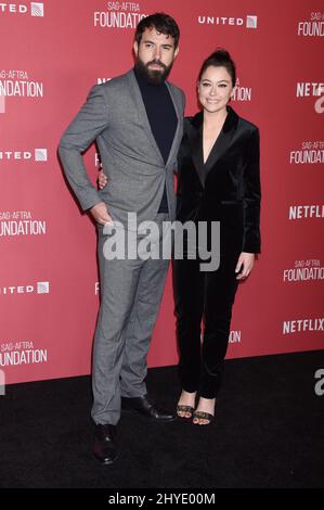 Tom Cullen e Tatiana Maslany partecipano al Patron of the Artists Awards 2nd della SAG-AFTRA Foundation Foto Stock