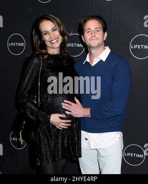 Cameron Douglas & Viviane Thibes che partecipa ad una proiezione della cocaina Godmother a New York Foto Stock