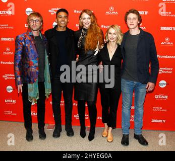 Tom Felton, Devon Terrell, Claire McCarthy, Naomi Watts e George MacKay alla prima di 'Ophelia' durante il Sundance Film Festival del 2018, che si è tenuto presso l'Eccles Theatre il 22 gennaio 2018 a Park City, Utah Foto Stock