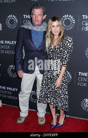 Thomas Haden Church & Sarah Jessica Parker una serata con il Cast of 'Divorce' tenuto presso il Paley Center for Media il 8 febbraio 2018 Foto Stock