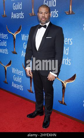 Jordan Peele arriva per i 2018 Writers Guild Awards che si sono tenuti al Beverly Hilton Hotel il 11 febbraio 2018 a Beverly Hills, Los Angeles Foto Stock