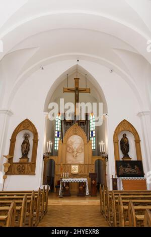 Minsk, Bielorussia. Agosto 2021. L'interno della Chiesa Zolotogorsky della Santissima Trinità di San Rocco Foto Stock