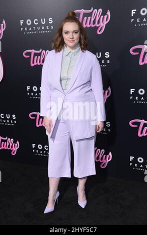 Shannon Purser alla prima di Los Angeles di 'Tully' tenuta al Regal Cinemas L.A. Dal vivo il 18 aprile 2018 a Los Angeles Foto Stock