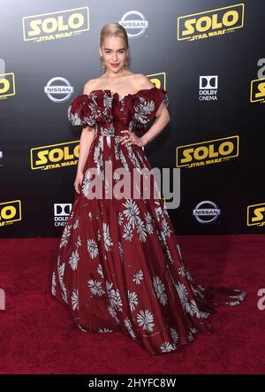 Emilia Clarke alla prima mondiale 'lo: A Star War Story' tenutasi al Teatro El Capitan il 10 maggio 2018 a Hollywood, CA. Foto Stock