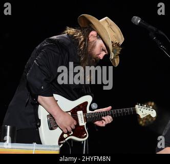 Chris Stapleton partecipa al concerto serale del CMA Music Fest che si tiene al Nissan Stadium Foto Stock
