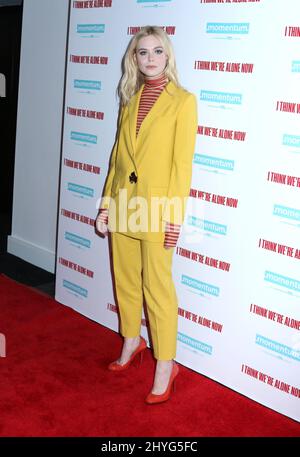 Elle Fanning partecipa al i Think We're Alone Now Special Screening tenuto al Dolby 88 a New York City il 12 settembre 2018. Foto Stock
