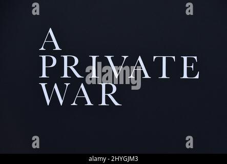 Atmosfera alla prima di Los Angeles 'A Private War' tenutasi al Samuel Goldwyn Theatre il 24 ottobre 2018 a Beverly Hills, CA. Foto Stock