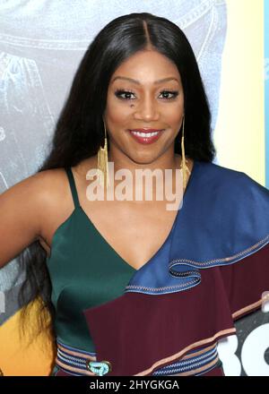 Tiffany Haddish ha partecipato alla prima mondiale 'Nobody's Fool' tenutasi all'AMC Lincoln Square a Los Angeles, USA Foto Stock